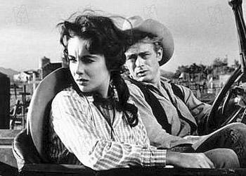 Liz TAYLOR et James DEAN dans Géant